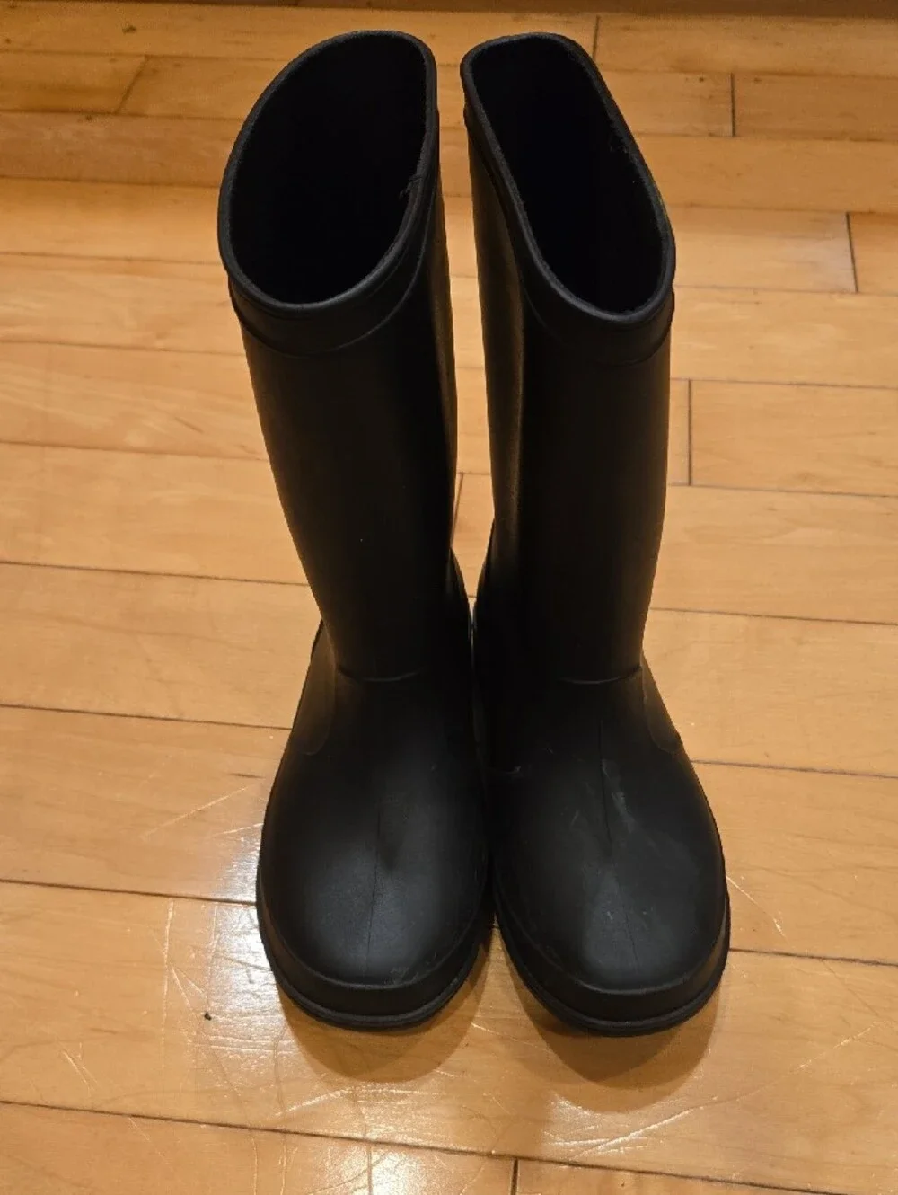 Kids Black Rubber Rain Boots - Durable Waterproof Footwear